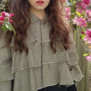 Elevenses Ruffled Silk Wool Blend Green Beige Tweed Capelet Jacket 8